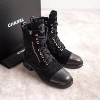 샤넬 신상 레이스업 G33769 스웨이드 블랙