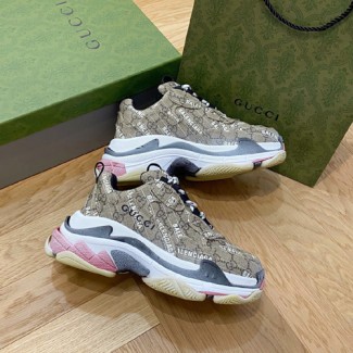 발렌시아가&구찌 콜라보 트리플S 653816