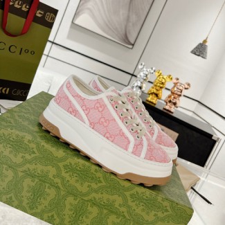 구찌 여성용 스니커즈 670495-2