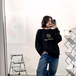 발렌시아가  남여공용  니트 528761