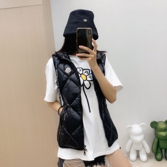 몽클레어 여성용 수크렉스 퀄팅 패딩 조끼 MC3455 블랙