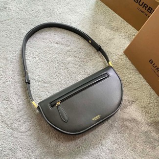 버버리 스몰 레더 올림피아백 80441781 블랙