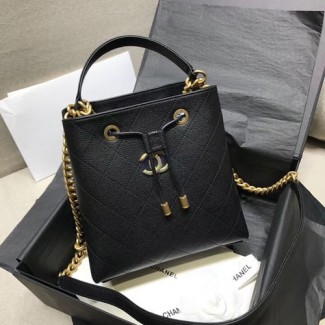 샤넬 드로스트링 핸드백 AS0310 블랙