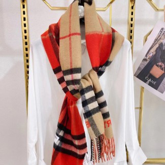 버버리 신상 스카프  BB3671