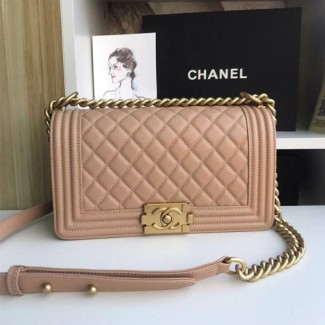 샤넬 보이 미듐 플랩백 A67086 캐비어 베이지 금장