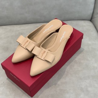 페레가모 신상 슬리퍼 F38100 베이지