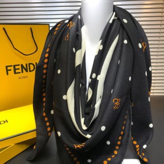 펜디 신상 스카프 FD70234