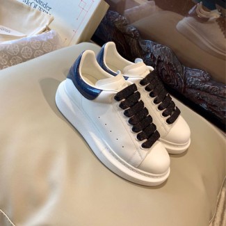 알렉산더맥퀸 오버사이즈 스니커즈 586406