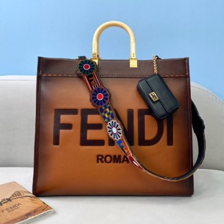 펜디 내추럴 선샤인 라지 토트백 8BH372 브라운