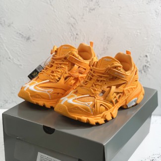 발렌시아가 남여공용 운동화 656080-5