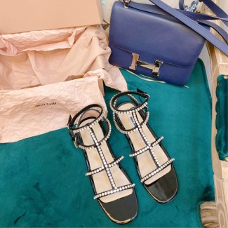 미우미우 신상 샌들 57219 블랙