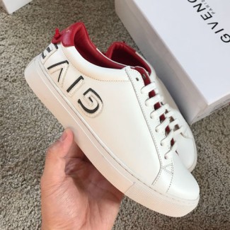 지방시 남여공용 신상 스니커즈 GV39061