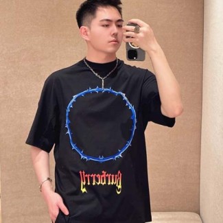 버버리 남여공용 반팔 80019177-2