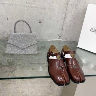 마르지엘라 여성용 스니커즈 190235 브라운