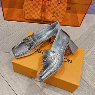 루이비통 여성용 펌프스 M0509-4