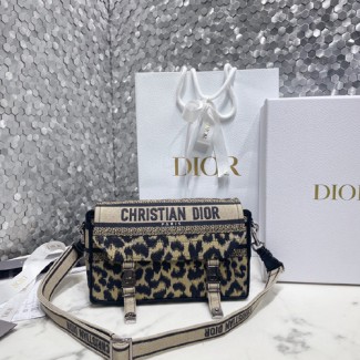 디올 캠프 스몰백 M1241-2