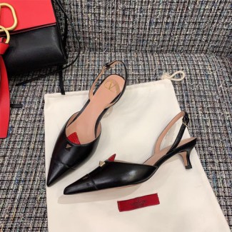 발렌티노 신상 펌프스 2S0S17-2 블랙