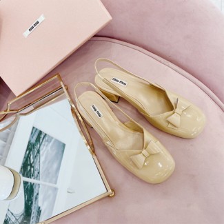 미우미우 신상 샌들 57214 베이지