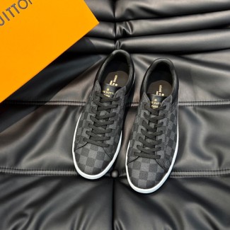 루이비통 남성용 운동화  M0505-2