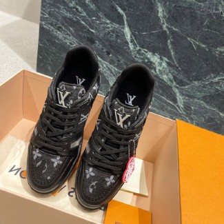 루이비통 남성용 스니커즈  M0408-4