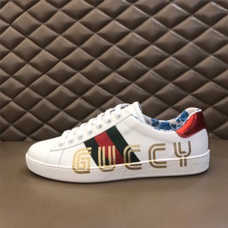 구찌 남여공용 신상 스니커즈 620332 화이트