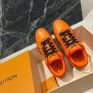 루이비통 남여공용 스니커즈  M0407-2