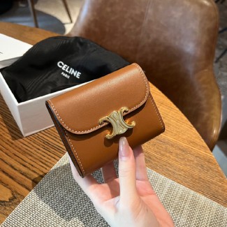 셀린느 트리옹프 스몰 지갑 60038 카멜