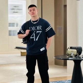 디올 남여공용 반팔 D84346-1