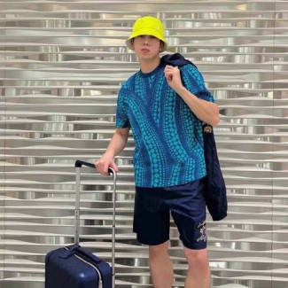 루이비통 남여공용 반팔 M10257