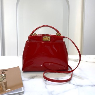 펜디 신상 미니 피카부백 8BN245 에나멜 레드