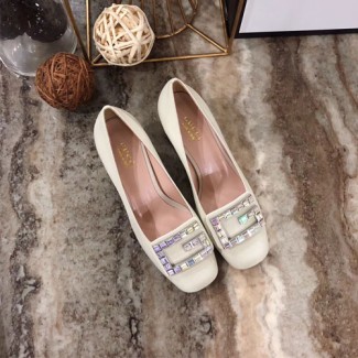 구찌 크리스털 G 장식의 가죽 미드힐 펌프스 522697 화이트