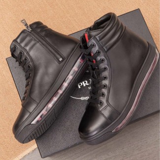 프라다 남성용 신상 스니커즈 F0714