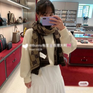 구찌 신상 스카프 G3639