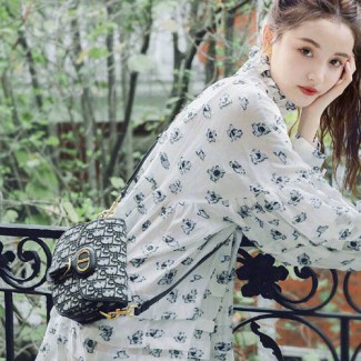 디올 DIOR BOBBY 스몰 백 M9317 네이비