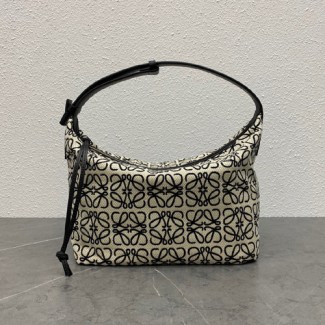 로에베 큐비 미듐 숄더백 11061