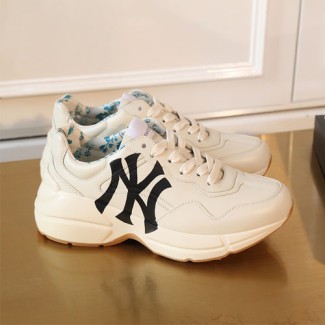 구찌 남여공용 롸이톤 스니커즈 500880 아이보리