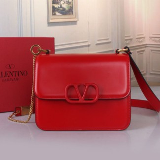 발렌티노 미듐 송아지 가죽 VSLING 숄더백 SW0B0F00 레드