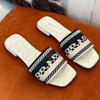 프라다 여성용 슬리퍼 F0855 화이트