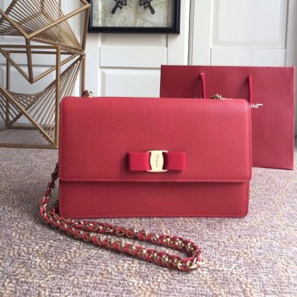 페레가모 지나 미듐 숄더백 21E480 레드