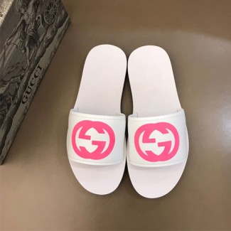 구찌 남성용 신상 슬리퍼 620327
