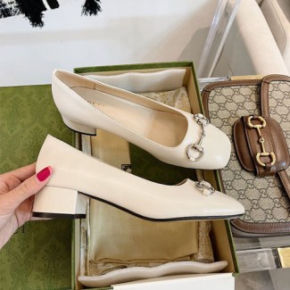 구찌 여성용 신상 로퍼 649400 크림