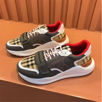 버버리 남성용 신상 스니커즈 801096467