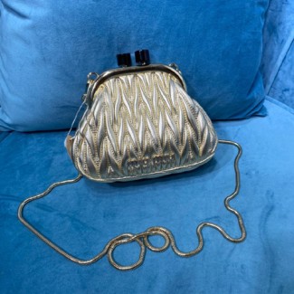 미우미우 벨 나파 가죽 미니백 5BP016 골드