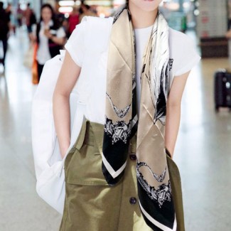 구찌 신상 스카프 G3657-1