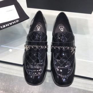 샤넬 신상 로퍼 G34128 에나멜 블랙