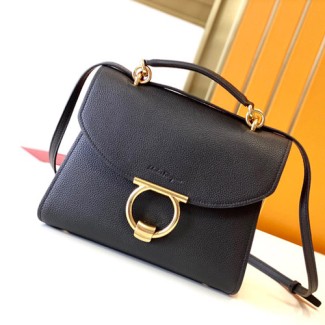 페라가모 간치니 마고 탑핸들백 21H493 블랙