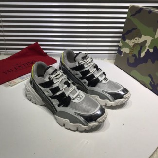 발렌티노 남여공용 신상 스니커즈 2S0S22-3