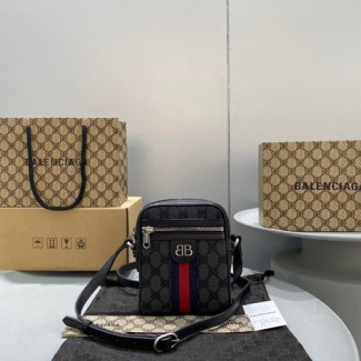 발렌시아가&구찌 캔버스 자카드 ZIP 백 680129