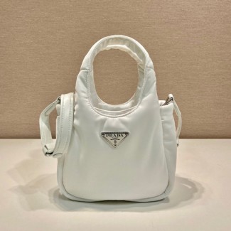프라다 나일론 스몰 패디드 백 1BA359-10