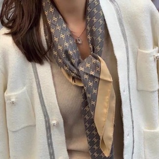 셀린느 신상 스카프 CEL1037